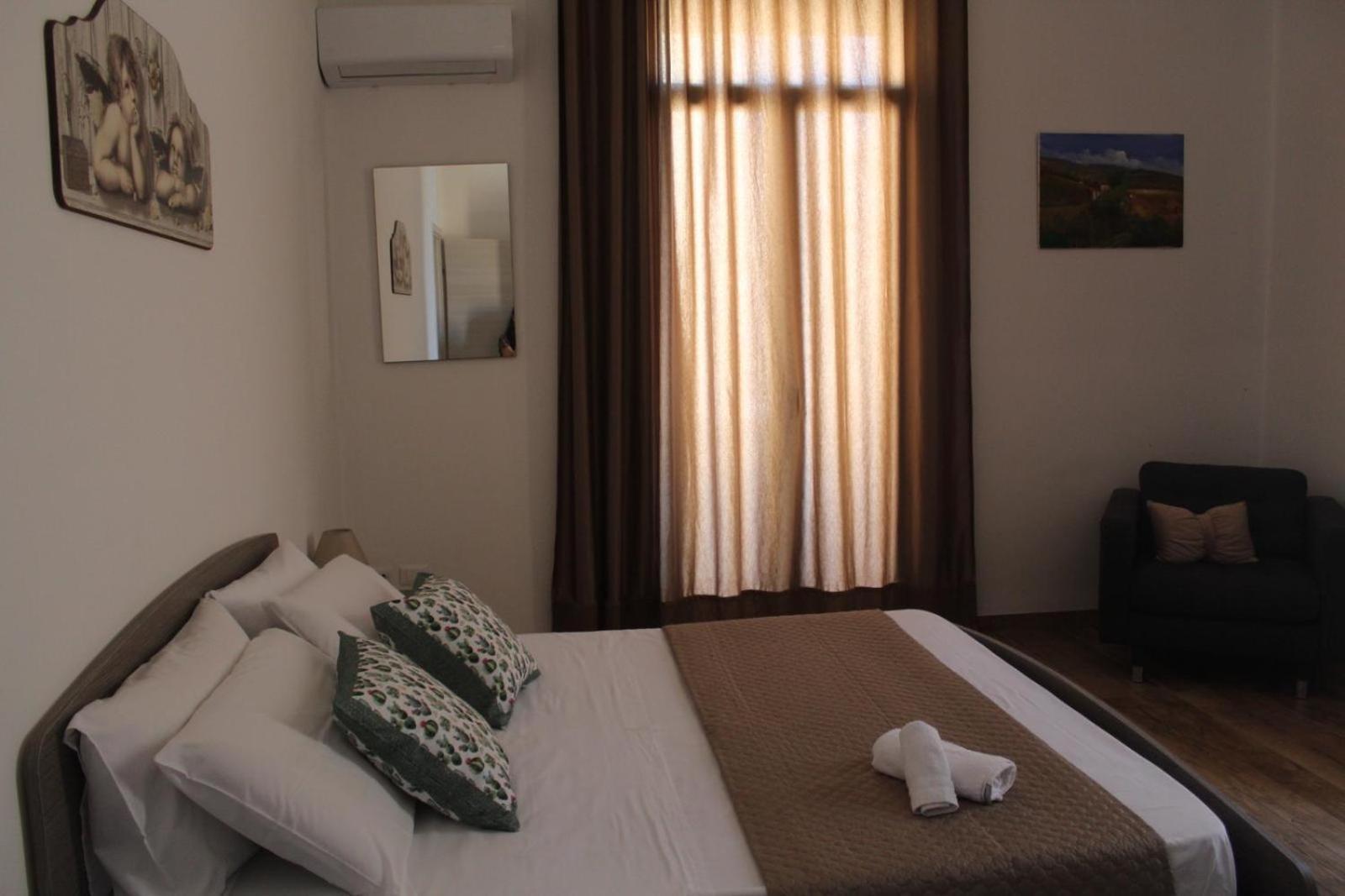 Annale Appartement Marsala Buitenkant foto